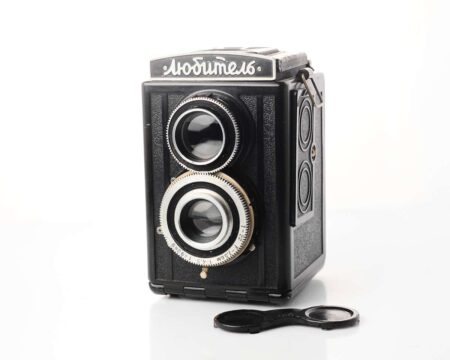 🇵🇭 Soviet LUBITEL TLR medium format film camera, from 1950s!