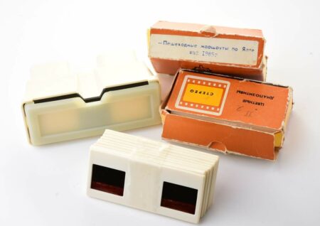 🇺🇦 Soviet stereoscope SALUT + 2 sets of vintage positives (slides): Yalta, Crimea in 1985
