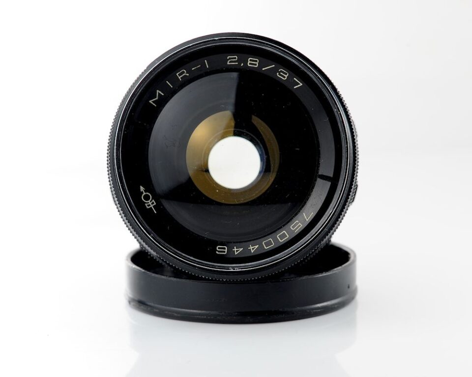 🇺🇦 Black Mir-1 37mm f/2.8 m42 wide angle - Grand Prix Brussels! - Image 3