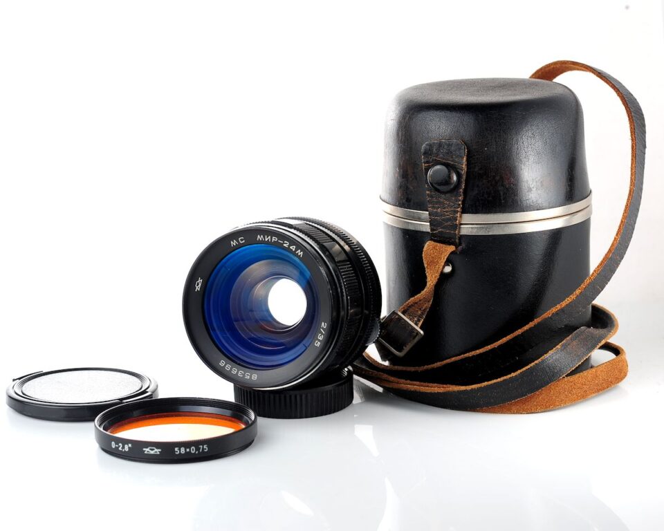 🇺🇦 Excellent soviet wide angle manual lens MC MIR-24M 35mm f/2.0, s/n 853696 - Image 13