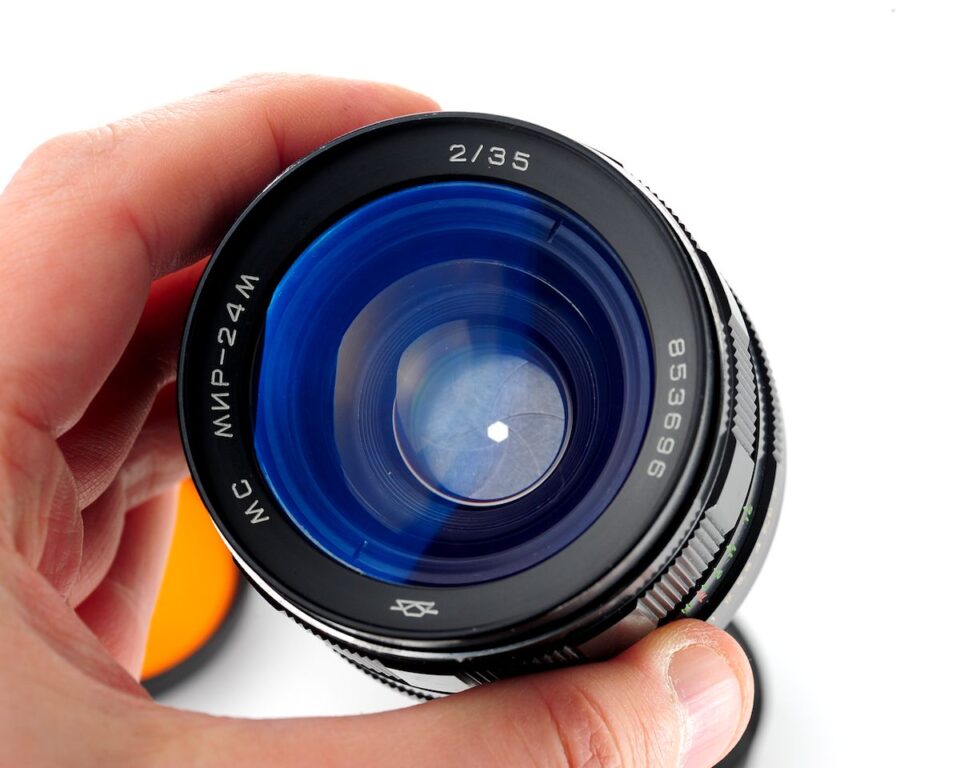 🇺🇦 Excellent soviet wide angle manual lens MC MIR-24M 35mm f/2.0, s/n 853696 - Image 8