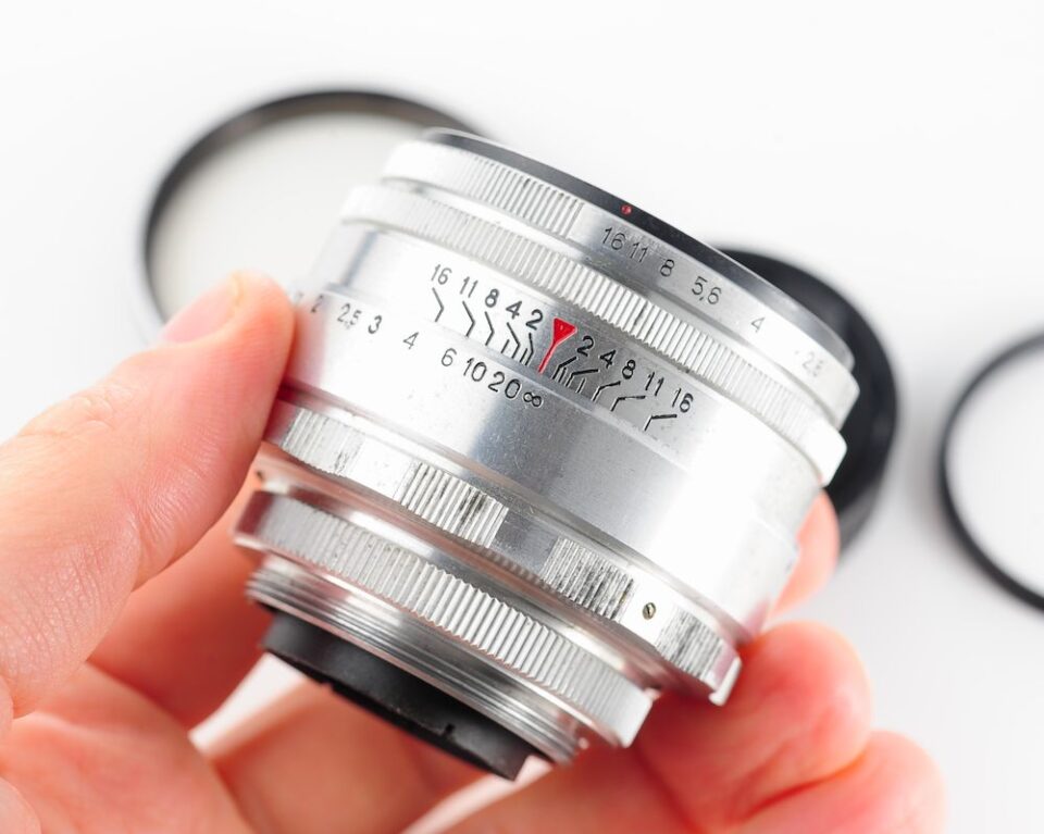 🇺🇦 Silver MMZ Helios-44 58mm f/2.0 m39 ZTM lens, s/n 5002318 - Image 13