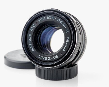 🇺🇦 Soviet Helios-44m-6 58mm f/2.0 lens, s/n 93205750