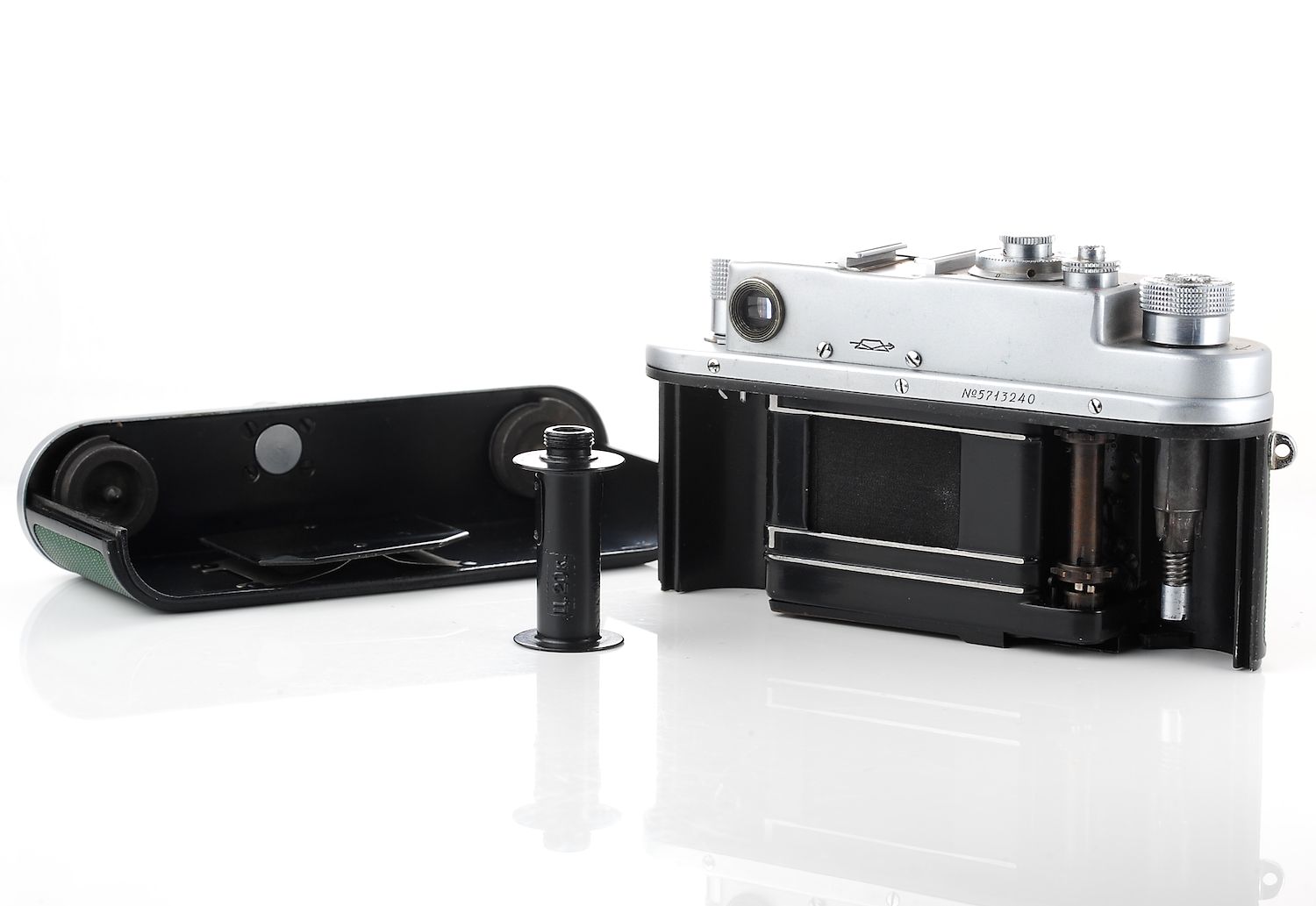 ๐บ๐ฆ RARE: Excellent Zorki-4 rangefinder with Jupiter-8 50mm f/2.0 from 1957 - in green vulcanite! - Image 8