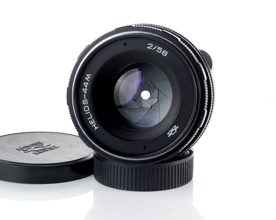 🇺🇦 Excellent soviet KMZ Helios-44m 58mm f/2.0 lens, s/n 8003721